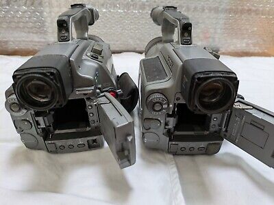 Sony DCR-VX1000 10x Optical Zoom LCD Digital Handycam - Gray Sony DCR-VX1000 10x Optical Zoom LCD Digital Handycam - Gray