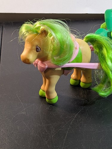 Maple Stirrup Pony Horse Oatsmobile Buggy Carriage VTG Strawberry Shortcake - Picture 12 of 13