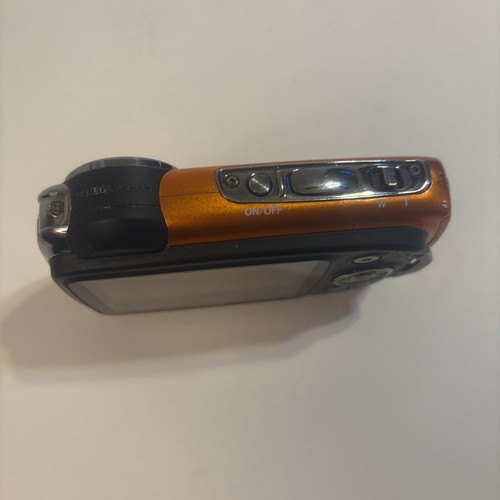 Fujifilm FinePix XP50 Orange Waterproof Digital Camera Battery And Memory Card - Picture 9 of 11
