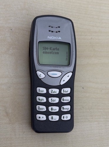 Handy Nokia 3210 Grau , Accu Neu, Geprüft, Händler, Garantie, Top Zustand
