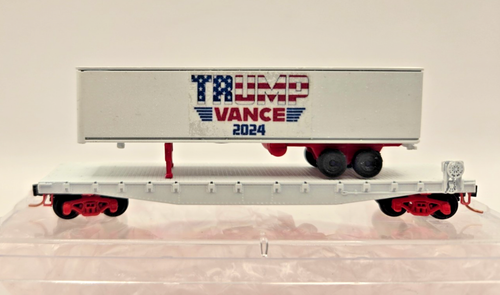 Micro Trains Spur N 50’ Flachwagen Cargo Trump 2024 Werbetafel Custom Neu TFB3 - Bild 4 von 13
