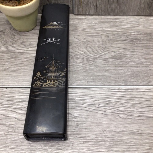 Japanese Chop Sticks In Hand Painted Laquered Hard Plastic Sliding Holder - Picture 3 of 12