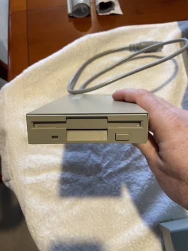 Atari St 520 ST Computer with Monitor and disk drives - Picture 8 of 13