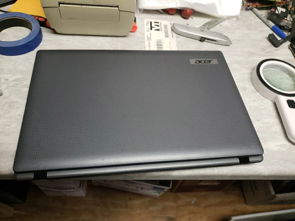 Acer Aspire laptop 5250 intel 2 core 1.30ghz 4gb ram no power cord free ship - Image 2 of 4