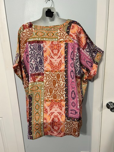 NUEVO CON ETIQUETAS JM Colección Cabricha y Cachemira Rosa Brillo Cuello en V Blusa con Puño Manga Plus 3X - Imagen 4 de 4