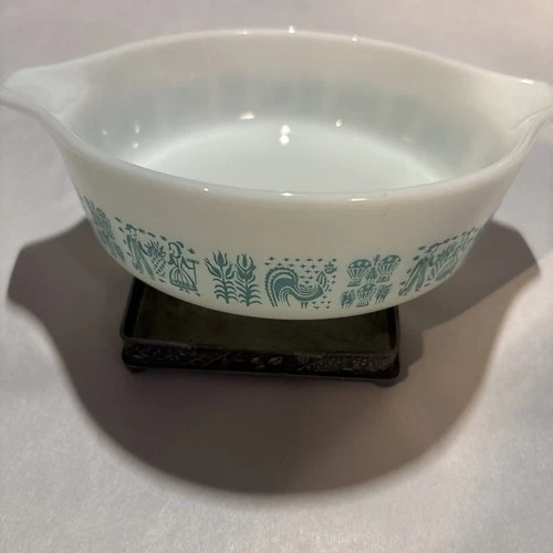 Vintage PYREX Amish Butterprint Casserole Dish with Lid 1 Pint 471