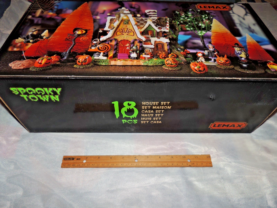 Lemax 56665 Spooky Town Halloween Village The Candy Witch Cottage Box ...