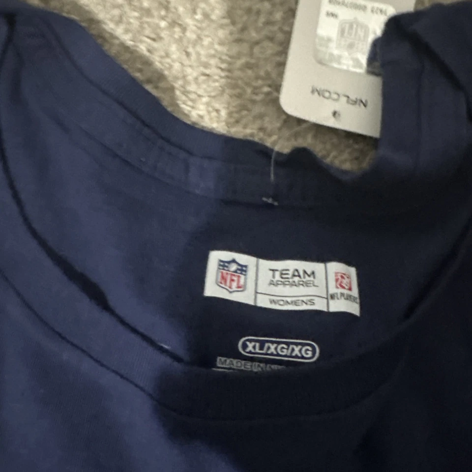 洛杉矶 Nick Foles 球衣 T 恤全新带标签女式 XL 码 — 第 3/4 张图片