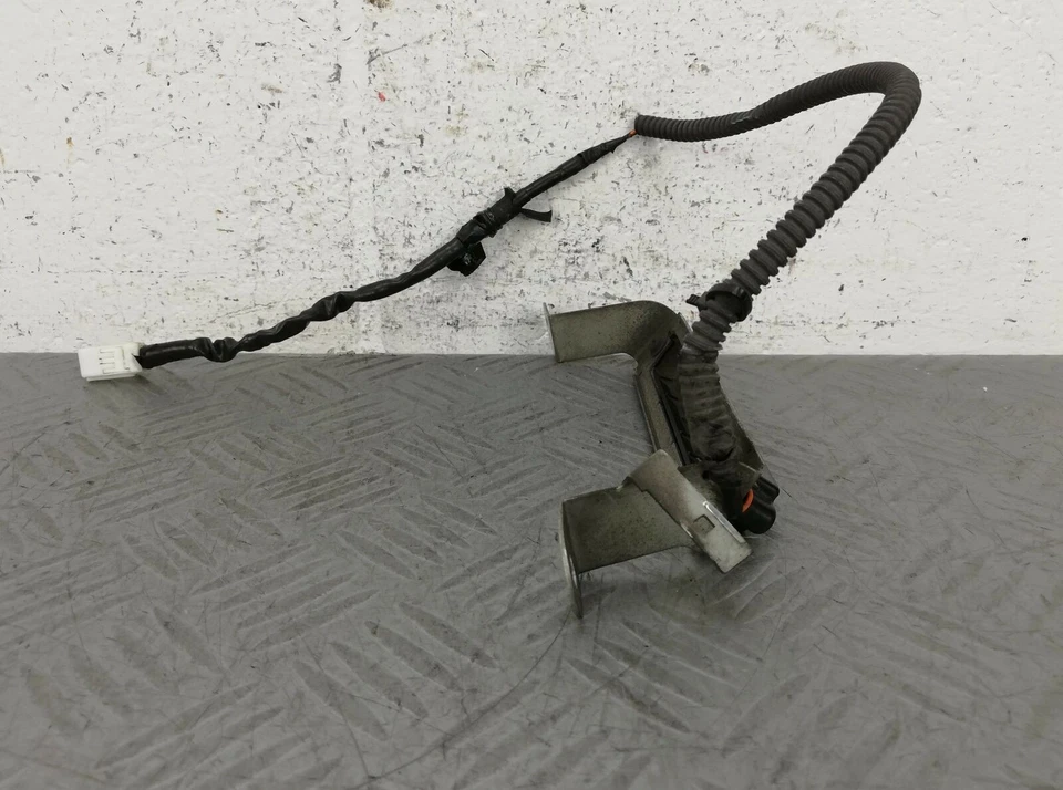 1699 ANTENNA ELETTRICA TOYOTA PRIUS HYBRID DAL 2004 AL 2010 - Immagine 3 di 4