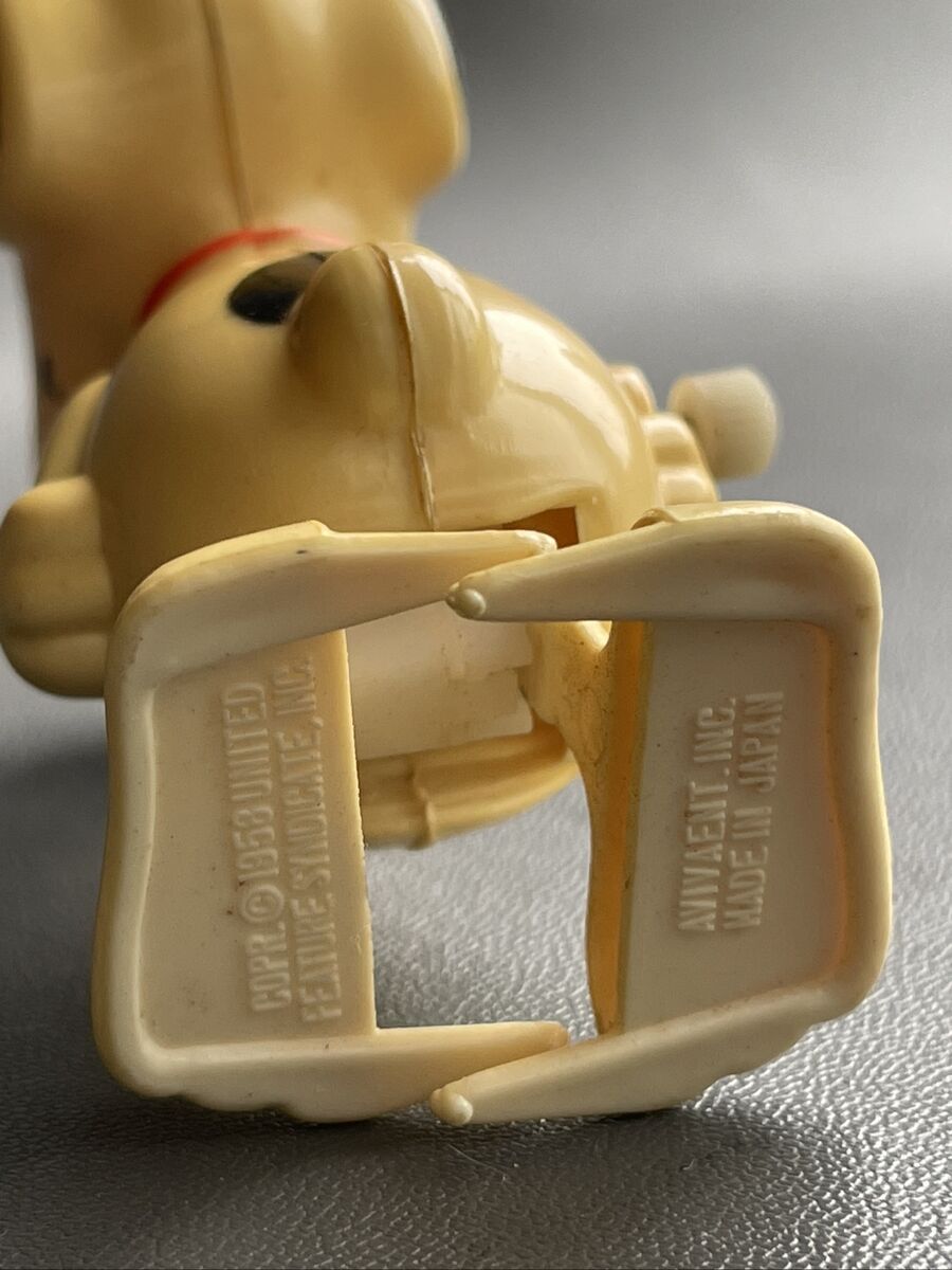 VTG Wind-Up Snoopy Toy 1958 Peanuts Plastic United Feature