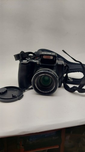 Kodak EasyShare Z1012 IS 10.1MP Digital Camera - For Parts Only Not Working - Picture 5 of 12