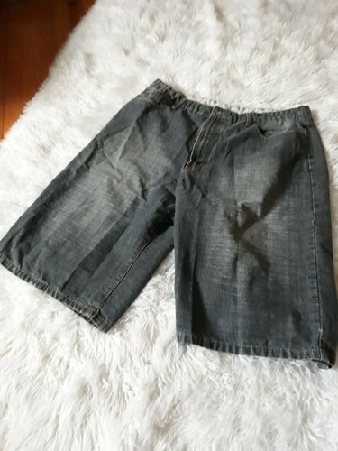 Pantalones cortos de mezclilla desgastados Brooklyn Express para hombre talla W38 (38 x 13 reales) lavado mediano - Imagen 2 de 12