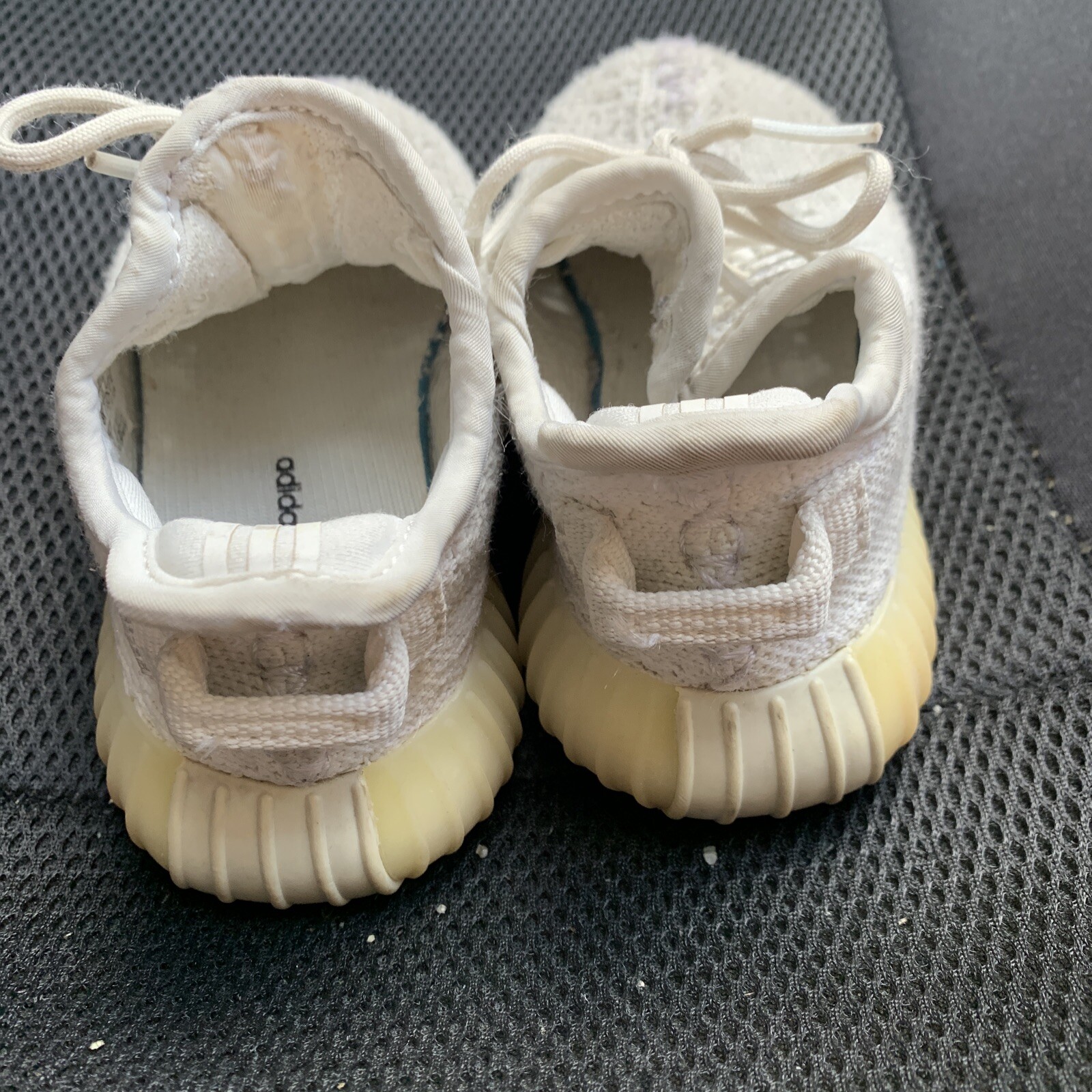 Yeezy Boost 350 V2 Infant 8K BB6373 Pre-Owned Cream Triple White Adidas 2017