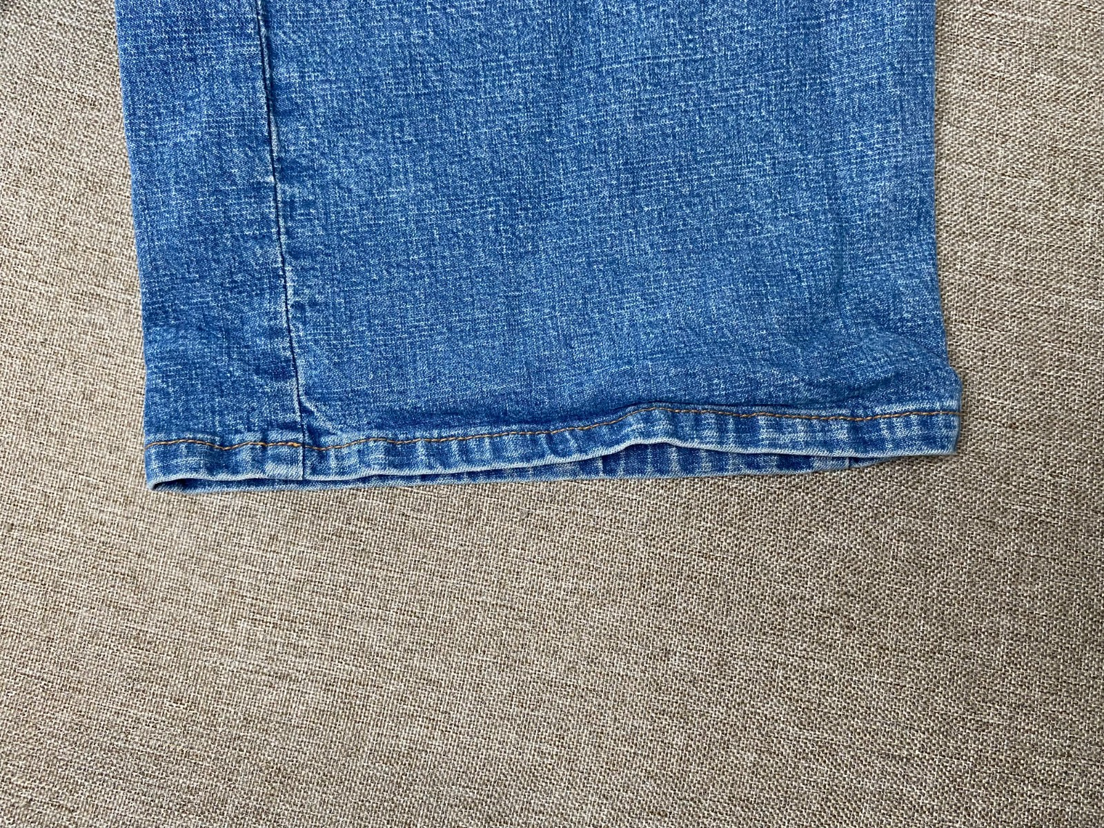 Picture 10 of 18