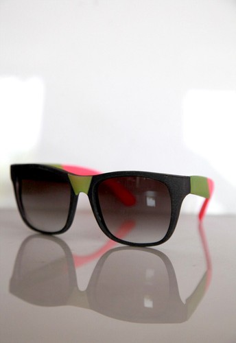 Vintage Black Frame, Pink, Olive Green, Dark Lenses - Picture 3 of 4