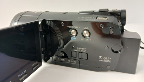 Canon Vixia HF S10 Full HD 1080p Video Camera Camcorder + Extras, Case EXCELLENT - Picture 6 of 20