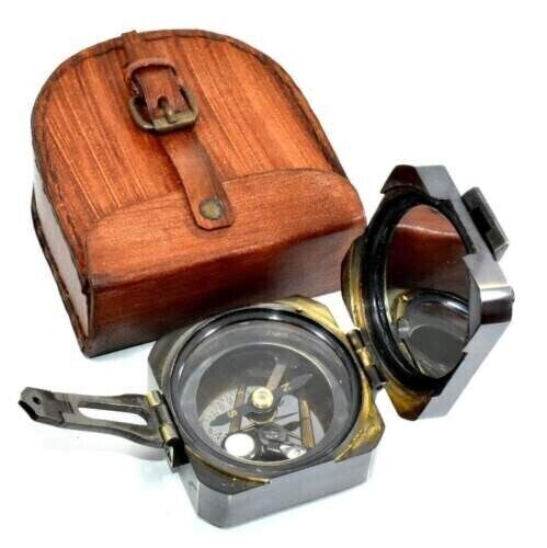 1917 Brunton Compass Antique Brass Kelvin & Hughes Compass with Leather Case - Afbeelding 1 van 7