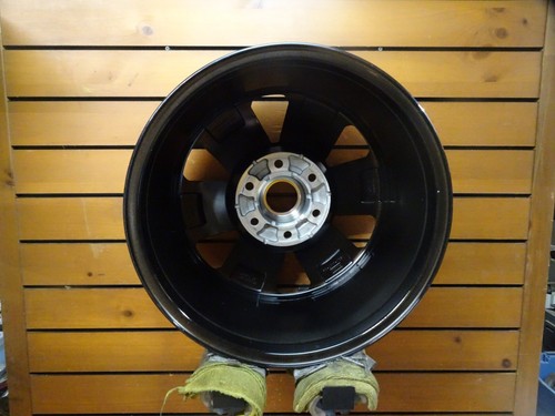 (1) 10282 OEM Aluminum Wheel 18x8 Gloss Black Flange Cut 2020-2021 Ranger - Picture 3 of 4