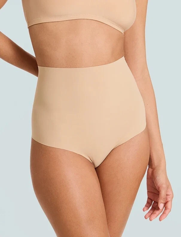 Commando CC101 Control Thong CC101 Vary in Size and Color MSRP $38 New Item EB - Image 3 of 4