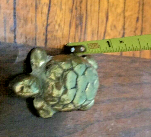Vintage Solid Brass Beautiful Sea Turtle Figurine - Golden metal Paper Weight - Picture 8 of 8