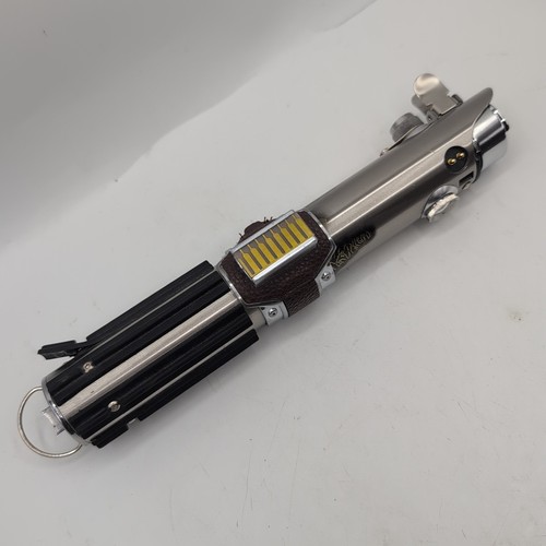 Disneys Star Wars Galaxy’s Edge Reforged Skywalker Legacy Lightsaber Hilt *READ* - Picture 2 of 21