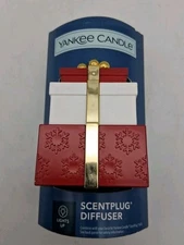 Yankee Candle ScentPlug Presents Light-Up Fragrance Diffuser Christmas/Holiday