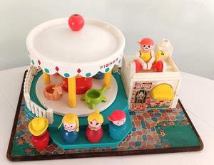 箱付き　1972 ヴィンテージ　フィッシャープライス　 メリーゴーランド 111 Play Family Merry-Go-Round