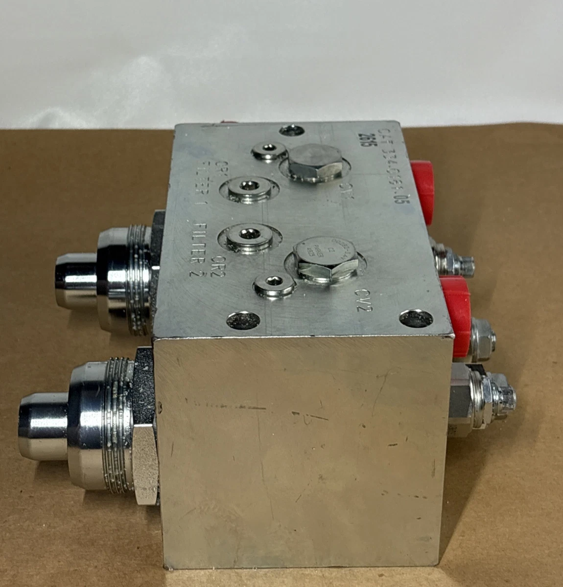 Genuine Caterpillar CAT 334-0161-05 OEM Hydraulic Filter Manifold Valve Block photo 5