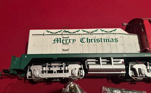 USA Trains R-22040 Buon Natale Nuovo con etichette-2 Nuovo - Foto 2 di 9