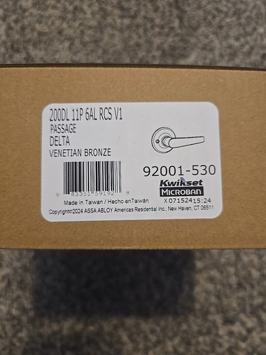 Kwikset 200DL Passage Delta Venetian Bronze Door handle - Picture 1 of 2