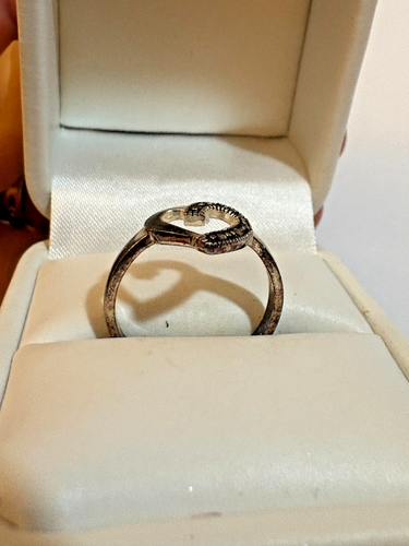 Marcasites Heart Sterling Silver 925 Ladies Ring Sz 8 2.47g - Picture 2 of 6