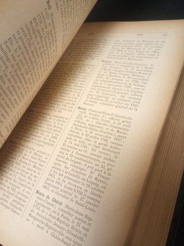 1898 Historical and biographical dictionary of the Revolution and the Empire - Picture 6 of 14