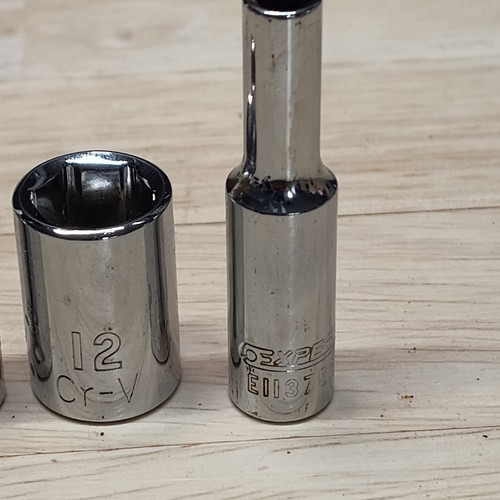 Lot of three Expert Sockets two 1/4 Inch drive and one 3/8 drive - Picture 3 of 9