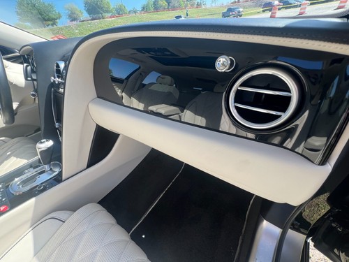 2015 Bentley Continental Flying Spur - Picture 12 of 36