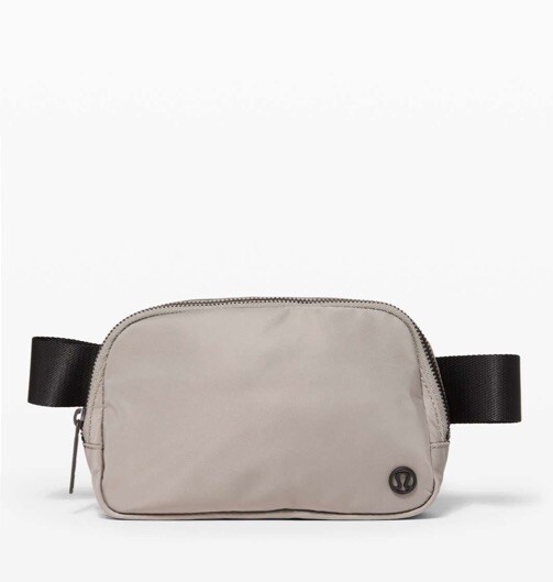 Lulmon Everywhere Belt Bag in Carbon Dust Original Design-image