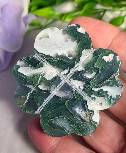 2" 65g Lucky Green Moss Agate Four Leaf Clover Crystal Carving Luck Of The Irish - Picture 6 of 6