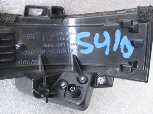 RIVIAN R1S 2022 2023 2024 Front Right RH Door Mirror Turn Signal Lamp 2425-3032 - Picture 4 of 5