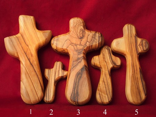 Hand Carved Olive Wood 10cm Medium Holding Prayer Cross Bethlehem Palestine - Picture 4 of 4