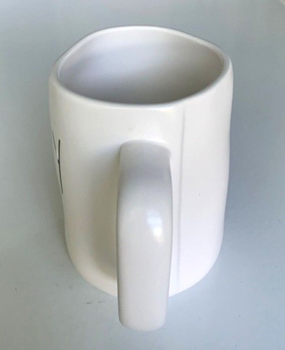 Taza RAE DUNN ESPOSA Granja ARTESANO MAGENTA 5" Alto Cerámica LL Bajo Brillo - Imagen 2 de 6