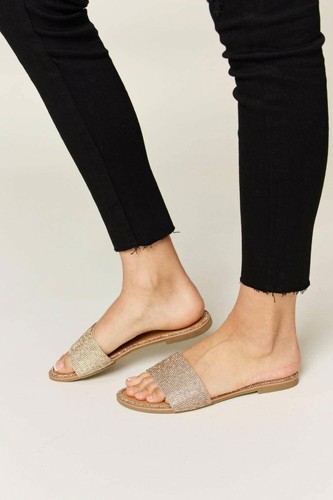 Sandali con strass scintillanti - Foto 4 di 9