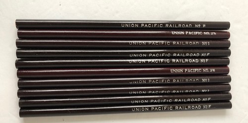 Vintage Railroad Advertising Lead Pencil Unsharpened 10 Union Pacific Railroad - Picture 2 of 3