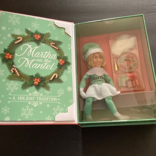 Nuevo Martha on the Mantle Martha Stewart 2024 She Elf On Shelf Holiday Tradition - Imagen 9 de 11