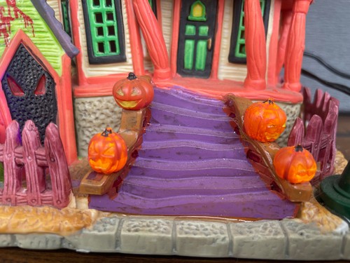 Pesadilla en Oak Street" 2015 Halloween Village Lemax Spooky Town ""Pesadilla en Oak Street"" retiro/raro - Imagen 16 de 20