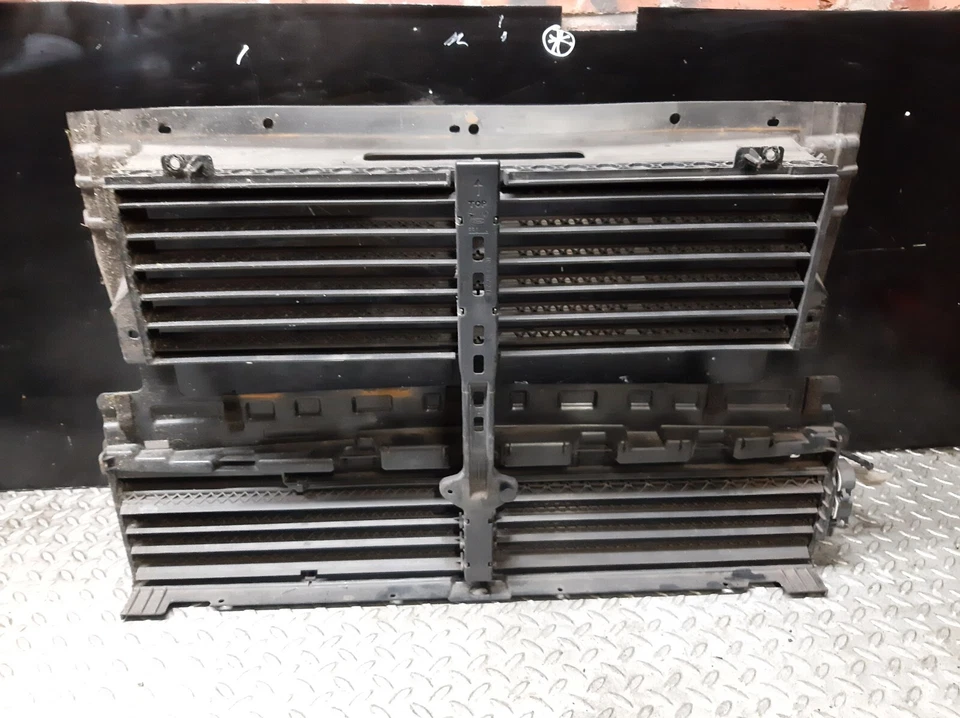 FORD MONDEO MK5 2015-2019 EURO 6 T7CE 2.0 TDCI OBTURADOR DE RADIADOR ALETA CONDUCTO DE AIRE Foto 3 de 4