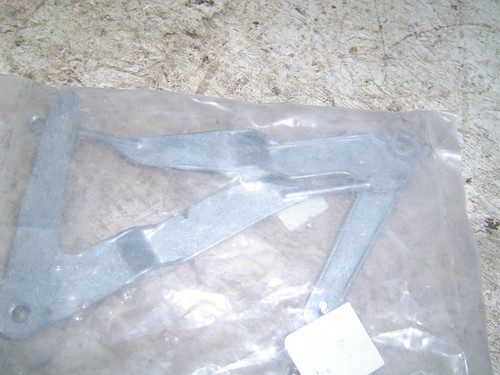 1956 Chevy Deluxe Heater Control Levers - Picture 2 of 3