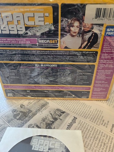 Space 1999: Megaset Complete Series (DVD, 16 Disc, Boxed-Set) with bonus disc - Picture 3 of 4