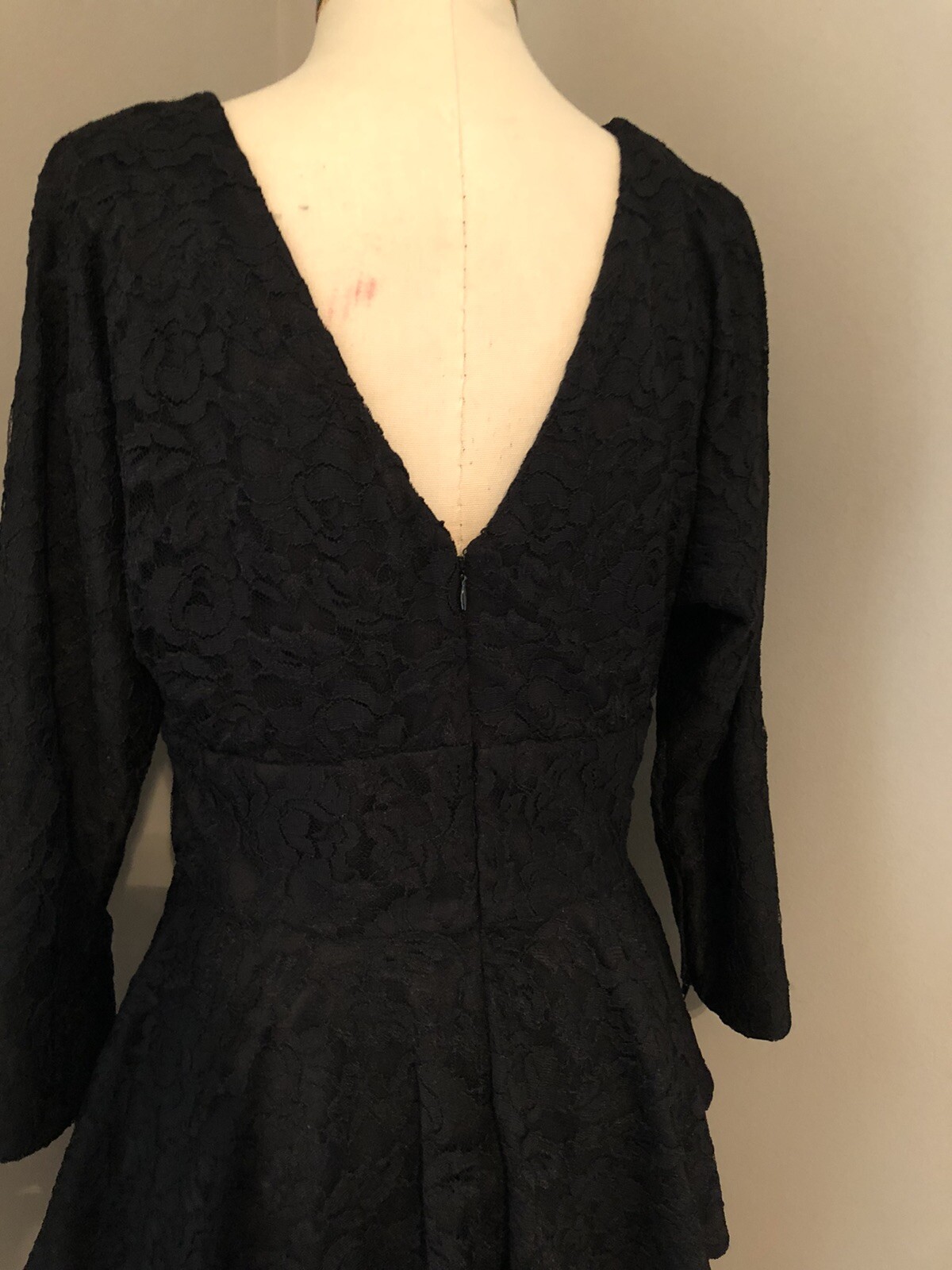 Vintage 80s/90s VICKY TIEL Black Lace 2 Pc Dress … - image 8