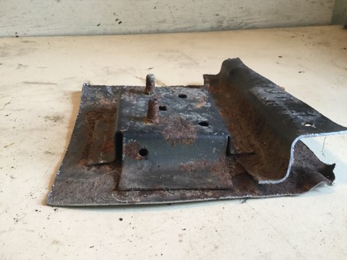 1978-1988 G-Body Monte Carlo SS Front Seat Inner rear Rail Mounting Bracket  - Picture 4 of 8
