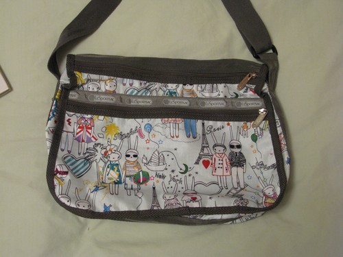 LeSportsac 'Fifi Lapin' Sweethearts Print Crossbody Bag & Book - Rare & HTF - Picture 4 of 12