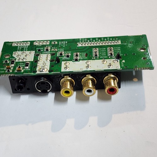 Toshiba TV 23HLV85 Side AV Input Circuit Board Replacement - Picture 4 of 6